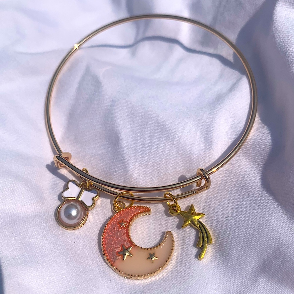 Brand New! Handmade! Adjustable Charm Bracelet